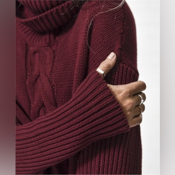 Free People One Teaspoon Women’s Turtleneck Sweater Chunky Cable Knit Burgundy - Picture 10 of 16